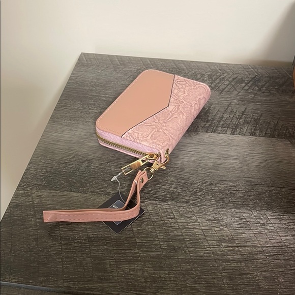 NWT Pink Floral Wallet with Gold Accents - Picture 7 of 7